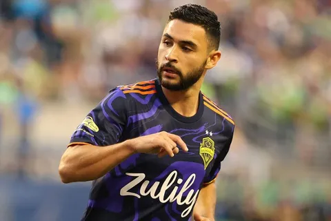 Alex Roldán confirma su continuidad en Seattle Sounders