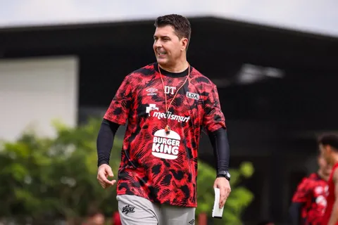 Entre Guardiola, Unai Emery y el Cholo Simeone: Ismael Rescalvo elige a su DT favorito y revela cómo jugará su Alajuelense