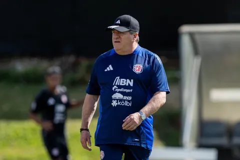 Miguel El Piojo Herrera sentencia a jugador histórico de Costa Rica de cara al Mundial del 2026