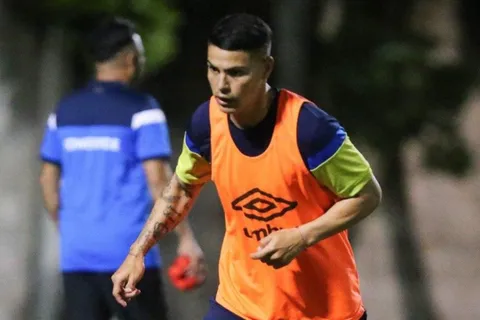 Kevin Santamaría confirmó la razón por la que fue retirado de la convocatoria de El Salvador
