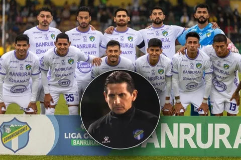 Limpieza en Comunicaciones: el futbolista que se va junto a Ronald González y le abre la puerta a un fichaje europeo