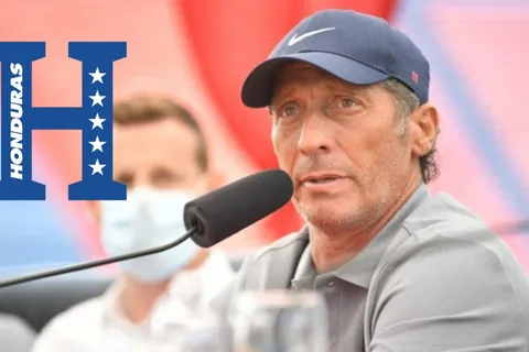 Pedro Troglio descarta acercamientos con Honduras