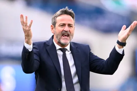 "Por pedido de Thomas Christiansen": el DT de Panamá tomó su primera gran decisión tras renovar contrato
