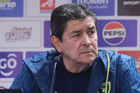 "No me agrada": Luis Fernando cruza a la Concacaf y le dice sin rodeos lo que molesta a toda Guatemala