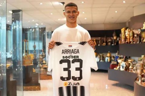 Kervin Arriaga comienza de manera oficial su aventura en el futbol de Europa