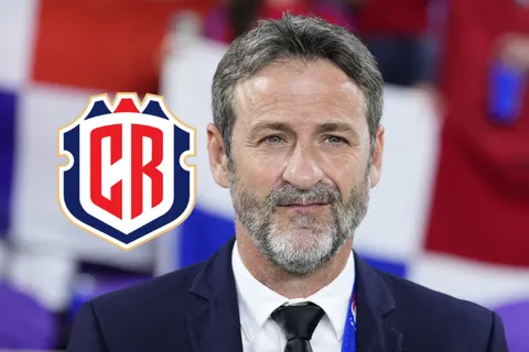 Thomas Christiansen lanza advertencia a sus jugadores antes de enfrentar a Costa Rica