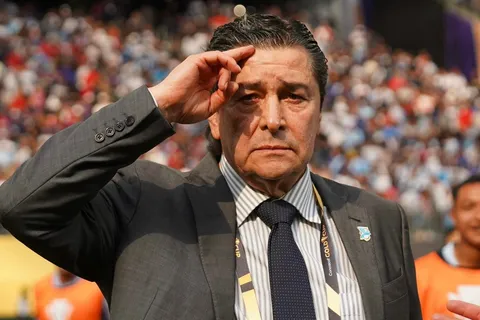 luis fernando tena-seleccion de guatemala