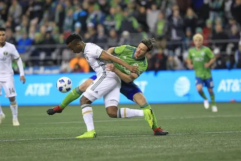 Andrés Flores avanzó con Timbers a la final de conferencia
