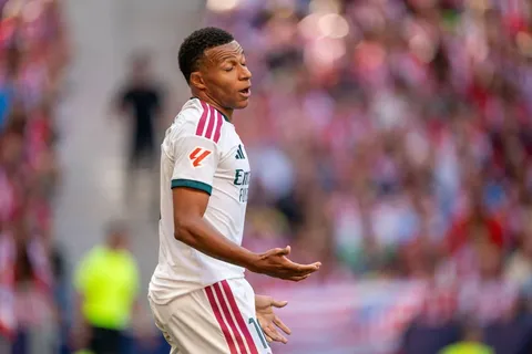 “Fueron errores”: Mbappé le apunta al arbitraje tras la derrota del Real Madrid ante Atlético