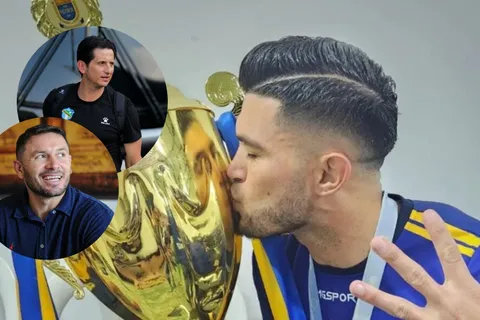Aarón Herrera con la camisola de Cobán Imperial, y Ronald González y Rolando Fonseca.