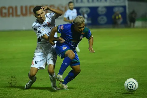 Futbolista de Isidro Metapán tiene arreglada su llegada a Estados Unidos. (Foto: Diario EL Salvador)