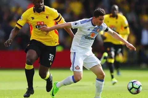 Técnico de Sunderland aclara el futuro de Bryan Oviedo