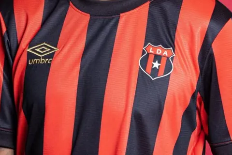 Alajuelense cierra un importante fichaje.