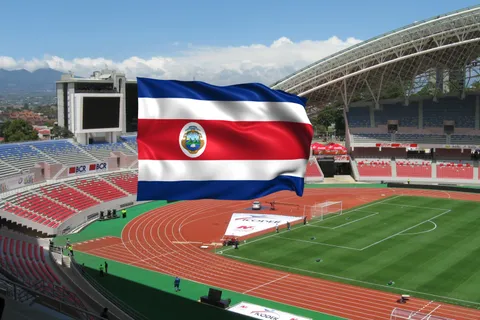 “Ya está en el país”: se confirma el regreso del futbolista más esperado a Costa Rica