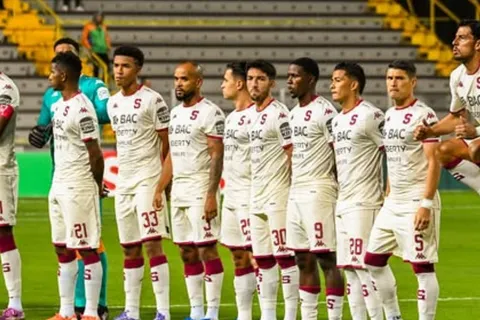 Sorpresa en Concacaf: figura de Saprissa aterriza en el equipo que nadie imaginaba tras la eliminación en Copa Centroamericana