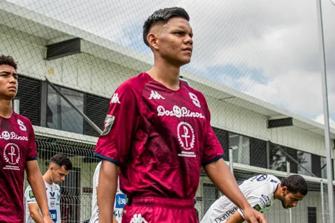 “Recomendaciones médicas”: Alberth Barahona deja sin palabras a Saprissa con la confesión que impacta sobre su futuro en el fútbol