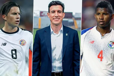 Ángel Catalina se refiere a las posibles llegadas de Bryan Oviedo y Fidel Escobar