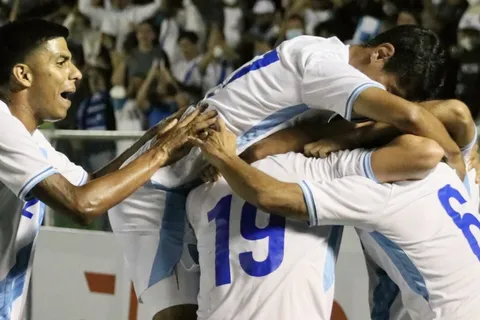 Amistoso: Guatemala inicia la era de Luis Fernando Tena con un triunfo