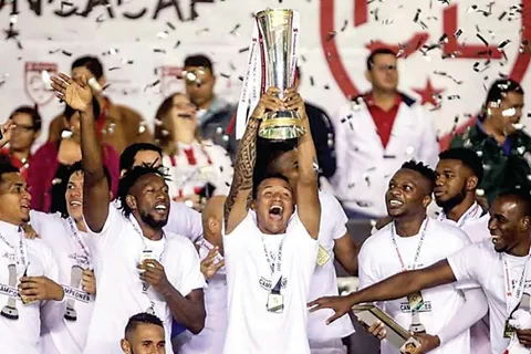 Concacaf se equivocó con Olimpia y le cayeron las avispas