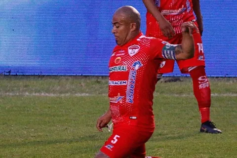 Los números de Egidio Arévalo Ríos con Sacachispas en el fútbol de Guatemala