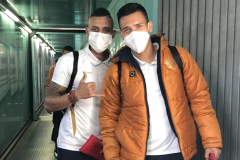 Comunicaciones viajó a Estados Unidos con varias bajas