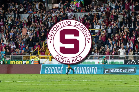 Saprissa avanza por este portero.