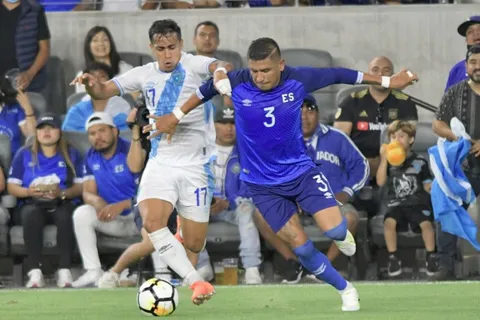 Guatemala vs El Salvador cambia de hora