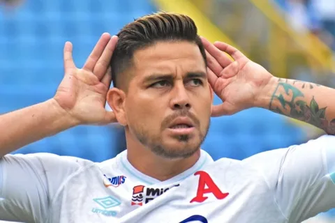 El Salvador: el picante mensaje de Rodolfo Zelaya tras la victoria de Alianza ante FAS