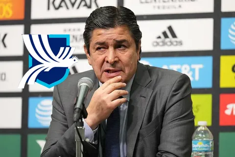 Además del amistoso con Canadá: Luis Fernando Tena hace fuertes exigencias en Guatemala para iniciar el proceso al Mundial 2030