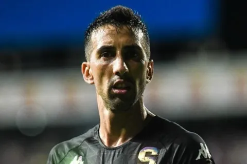Mariano Torres, capitán de Saprissa.