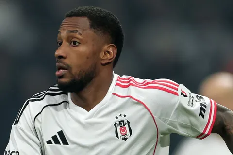 Alarma en Panamá: Michael Amir Murillo habría sufrido una fuerte lesión con Besiktas y es trasladado al hospital