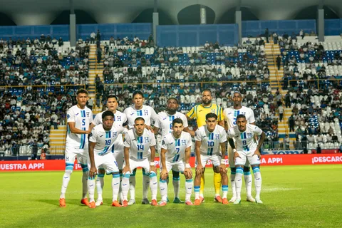El 11 inicial de Molina en Honduras.