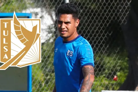 Ronald Rodríguez se une a los legionarios salvadoreños