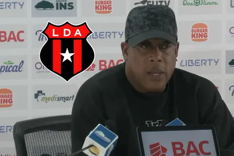 Se calienta el clásico: Hernán Medford golpea a Alajuelense con el dardo más doloroso a 6 días de visitar el Morera Soto