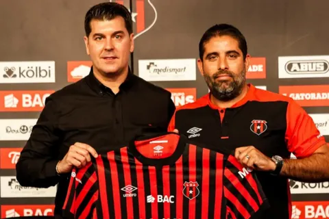 "De la casa": Ismael Rescalvo ya se aseguró dos refuerzos clave en Alajuelense para pelear por la 32