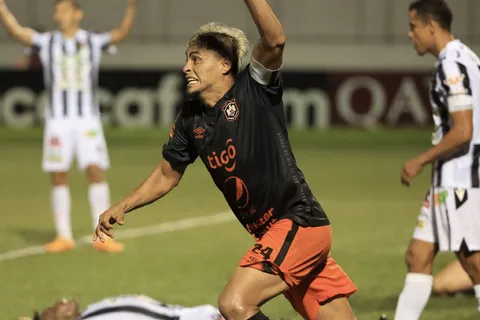 Copa Centroamericana 2023: Águila vence en el último minuto a Diriangén