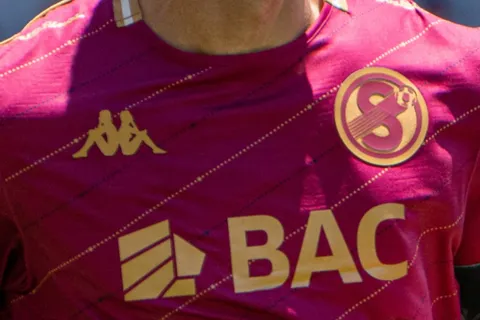 saprissa-camiseta
