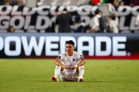 Bryan Tamacas confirmó si seguirá o no en Alianza para esta temporada