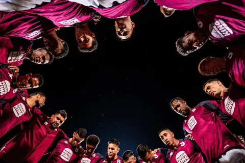 “Aplicar las sanciones”: Saprissa recibe la noticia de la FIFA que nadie creía posible en Tibás