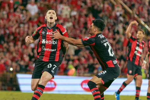 "Equipo chico": Alajuelense recibe una despiadada burla a nivel Concacaf y la afición estalla