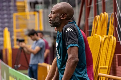 Wanchope sorprendido con esta salida.