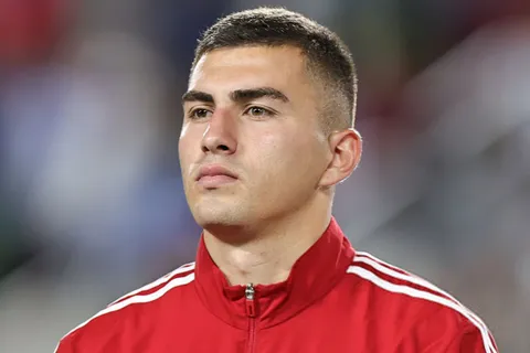 De regreso a Europa: Fernán Faerron define su futuro muy lejos de Herediano y Costa Rica