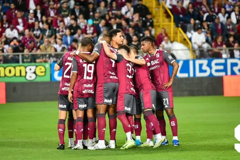 “Tiene un desgaste”: Saprissa admite la probable salida de una de sus figuras
