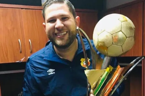 Alejandro Oviedo, jefe de prensa de Herediano, falleció producto del COVID-19