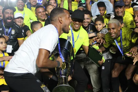 ¡Tres goles para un tricampeonato histórico! CAI venció a Tauro y se coronó campeón del Clausura 2023
