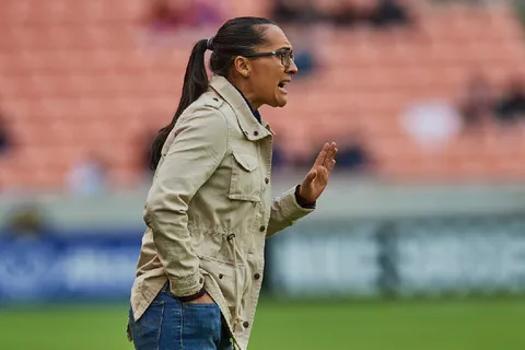Amelia Valverde tras perder ante Japón: “Cuatro minutos nos costaron el partido”