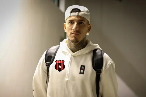 Las críticas y un gesto de Canhoto que lo distancian de Alajuelense