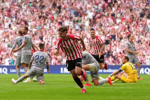 Robert Navarro metió uno de los goles del Athletic Bilbao.