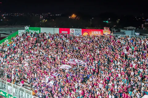 Saprissa quiere cumplir con los morados.