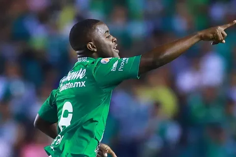 Joel Campbell: "Hubo ofertas de USA y Europa, pero León es mi casa"